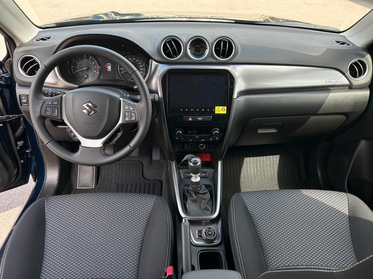 Suzuki Vitara 1.4 Hybrid 4WD AllGrip Cool+ bicolor TETTO NERO