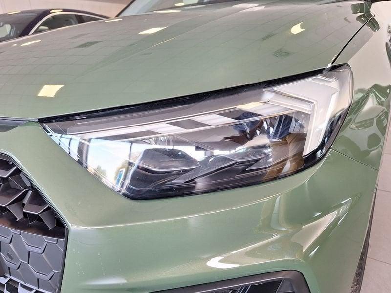 Audi A1 A1 Sportback 30 1.0 tfsi Identity Black 116cv s-tronic