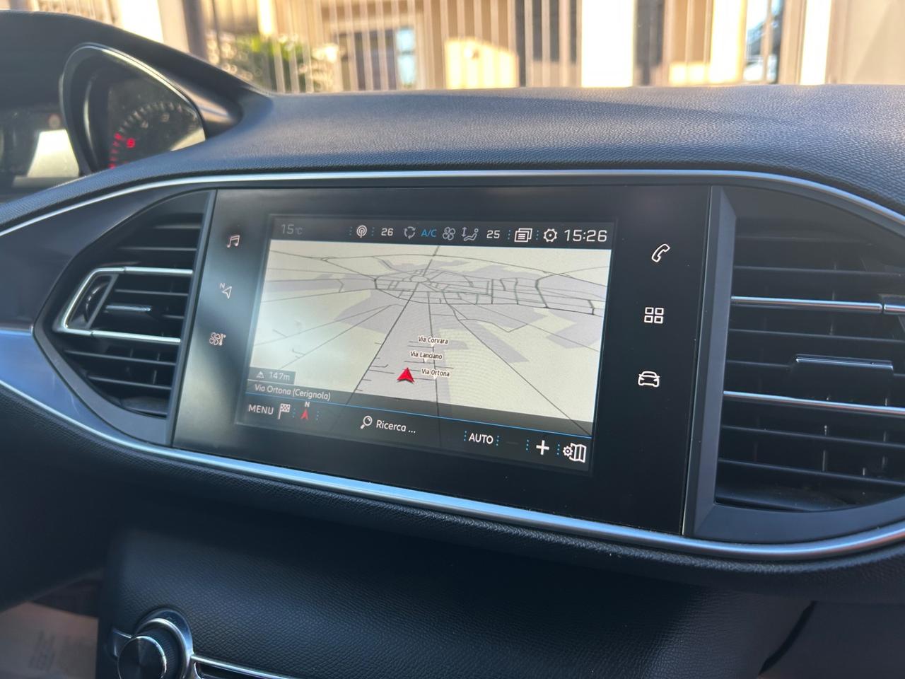 Peugeot 308 BlueHDi 120 S&S EAT6 SW Allure