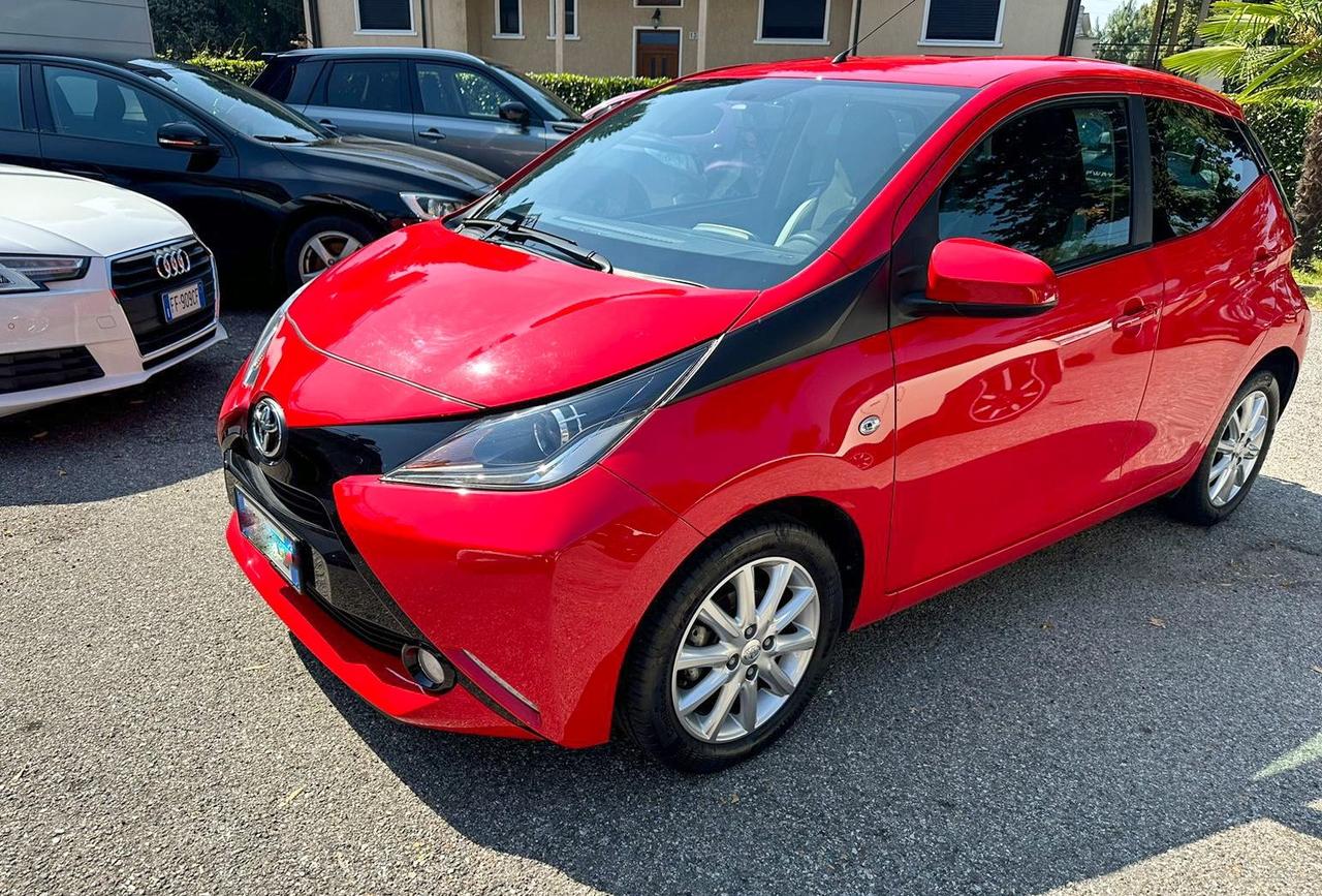 Toyota Aygo 1.0 VVT-i 69 CV 5 porte neopatentati