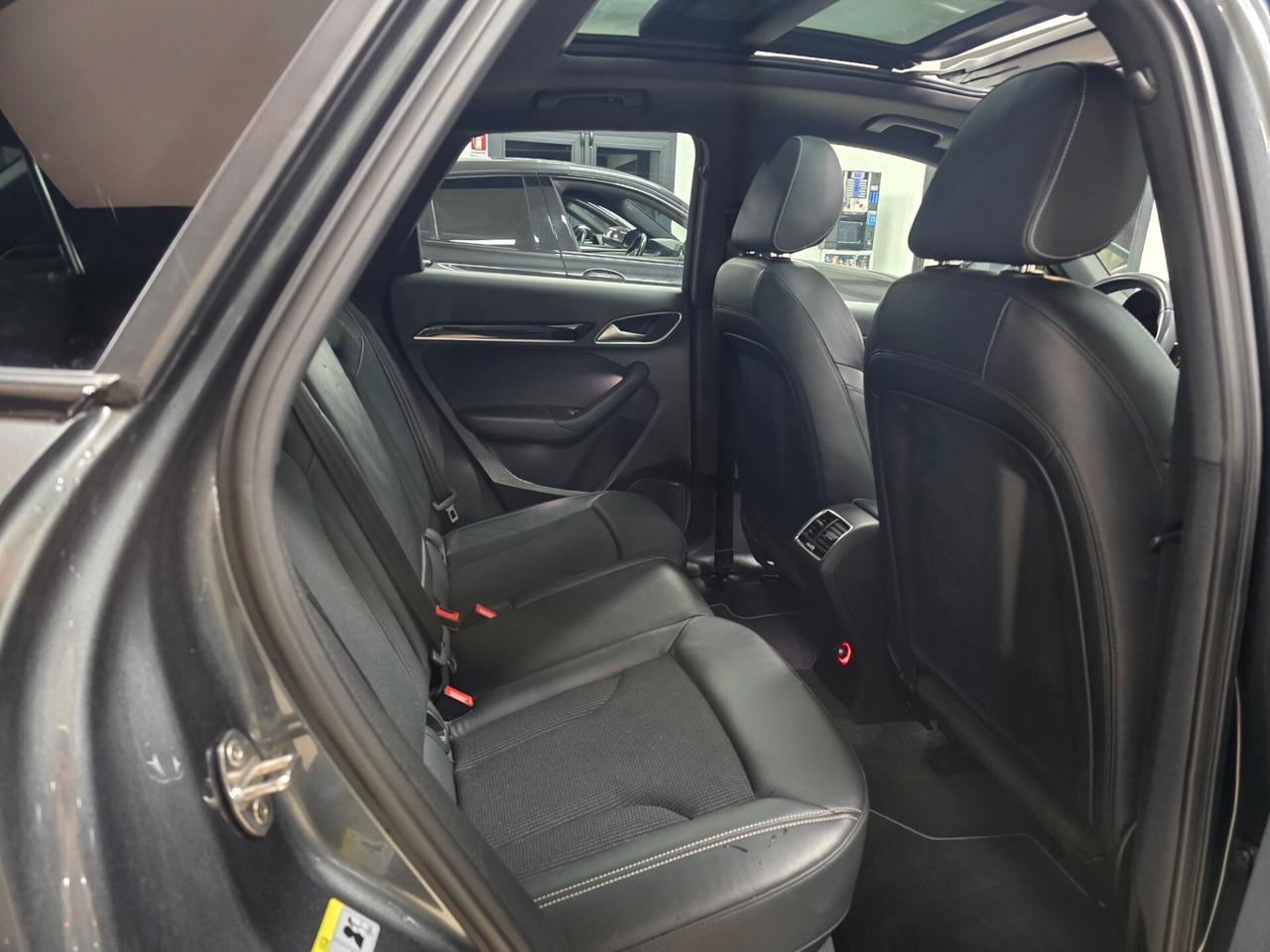 Audi Q3 2.0 TDI 184 CV S tronic quattro Sline (Tetto)