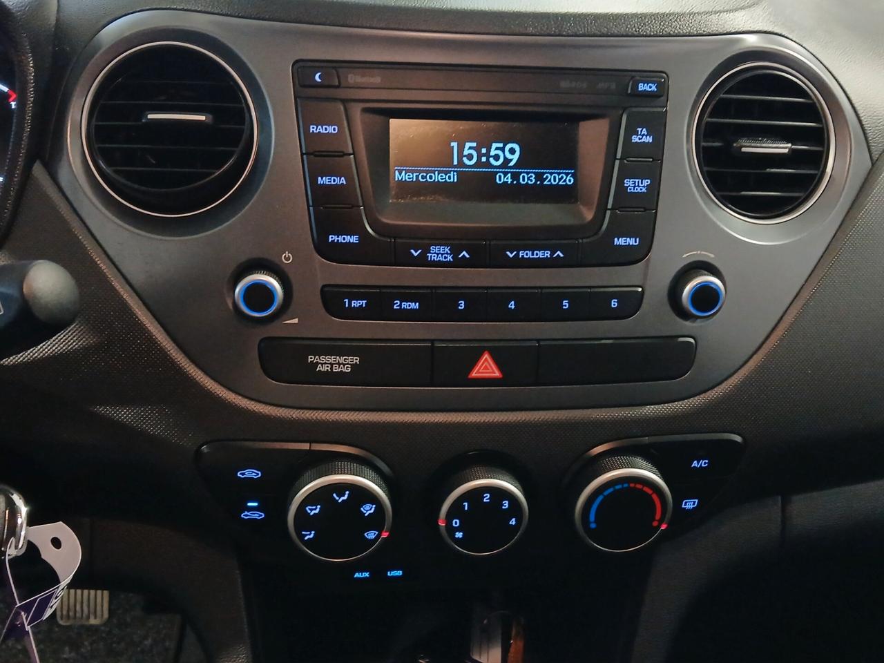 Hyundai i10 1.0 MPI Tech 67CV