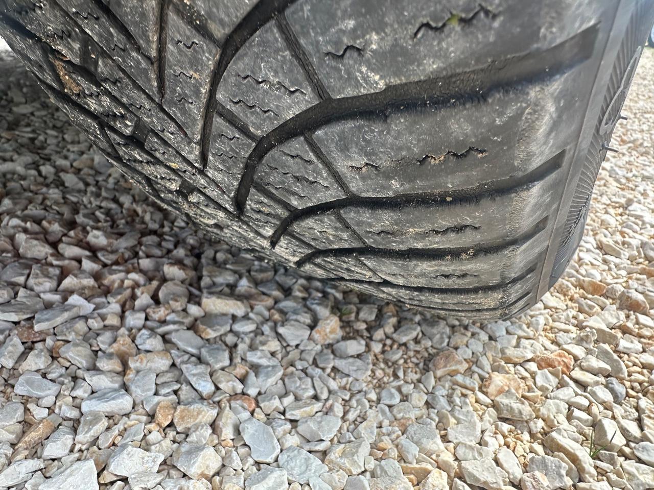 FORD TOURNEO COURIER 1.0 BENZINA EURO 6B