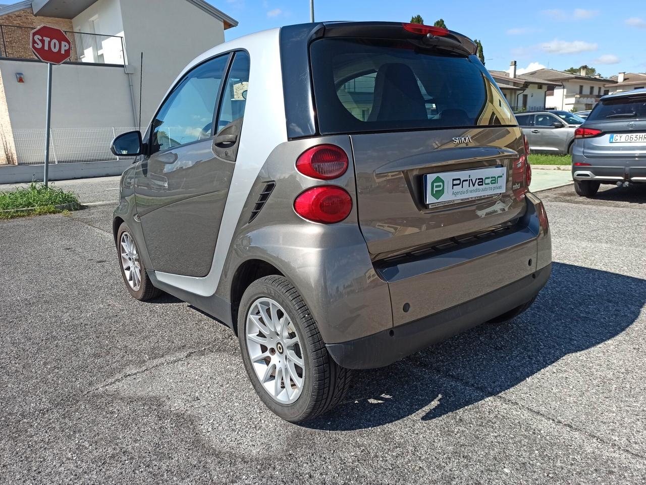 Smart ForTwo 1000 52 kW MHD coupé passion