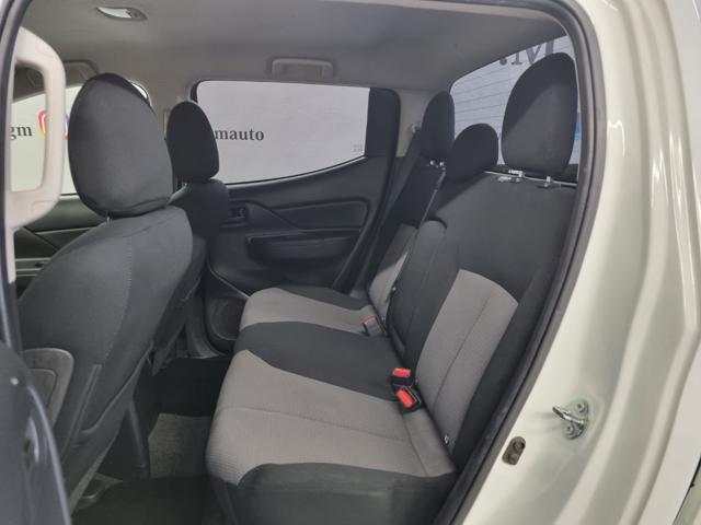 MITSUBISHI L200 2.3 D Double Cab 4x4 Easy Select Invite Connect