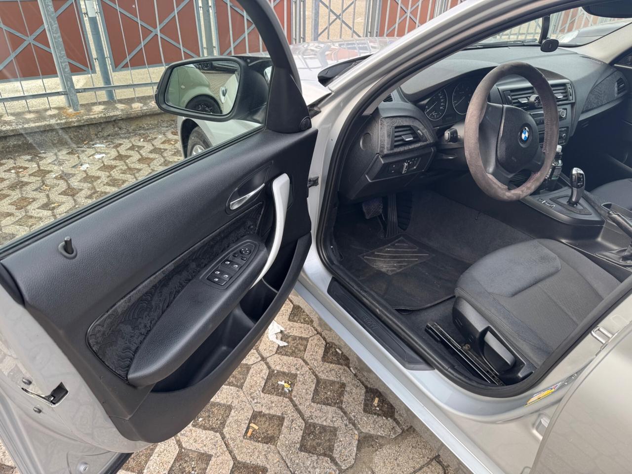 Bmw 118d automatica per neopatentati