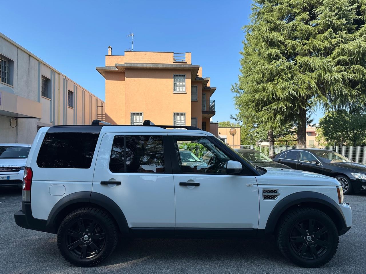 Land Rover Discovery 4 3.0 TDV6 211CV S 7 POSTI