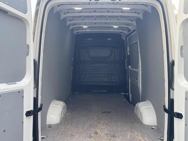 VOLKSWAGEN e-Crafter 35 136 CV PM-TA Furgone