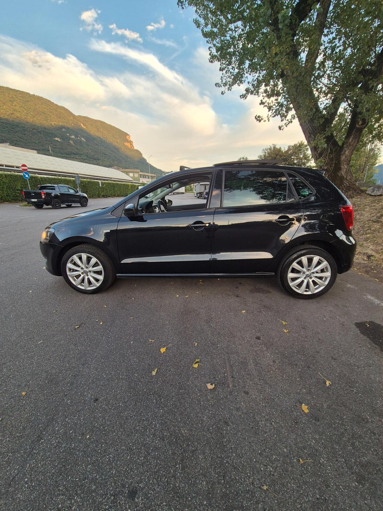 VW POLO 1.2 BENZINA 105 CV 6 MARCE