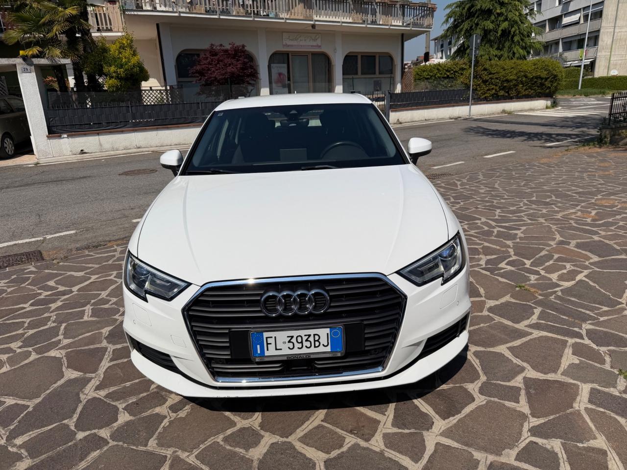 Audi A3 SPB 1.6 TDI S tronic Business