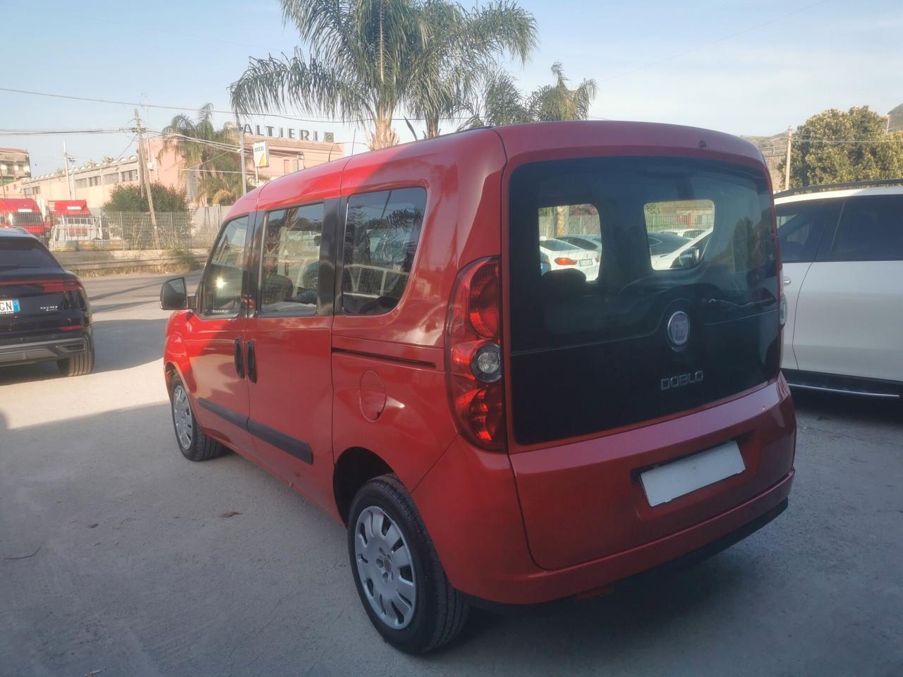 Fiat Doblo 1.6 Jtdm cv 105 2010