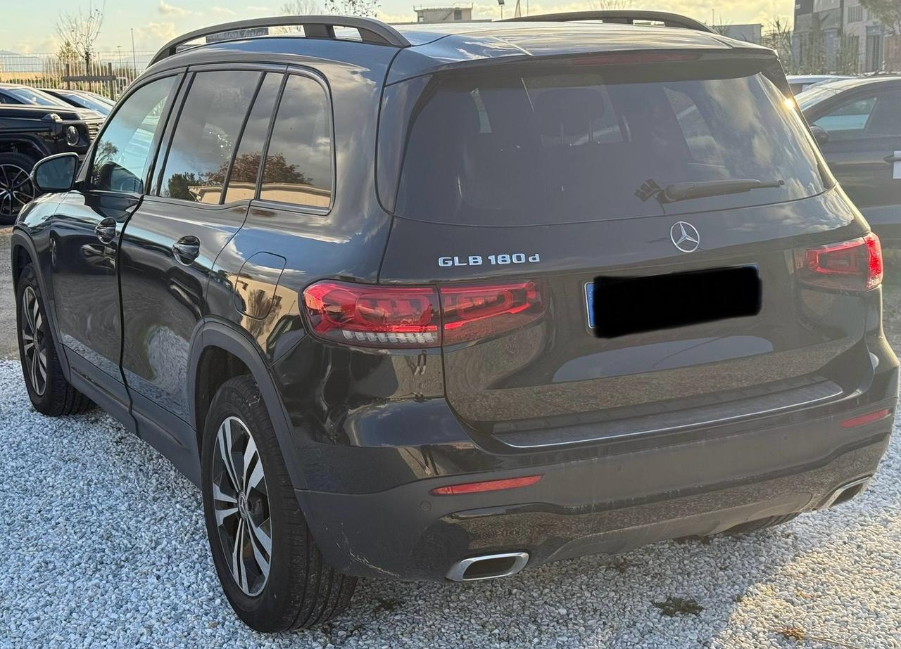Mercedes-benz GLB 180 d Automatic Executive