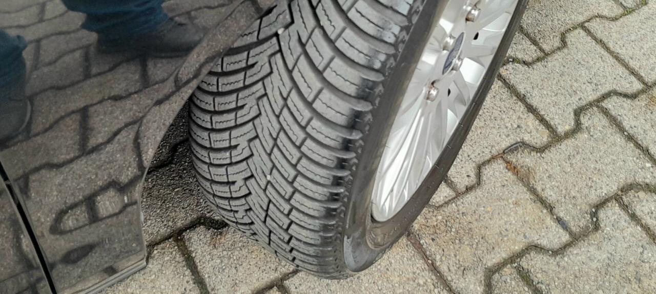 Ford B-Max 1.4 90 CV Titanium