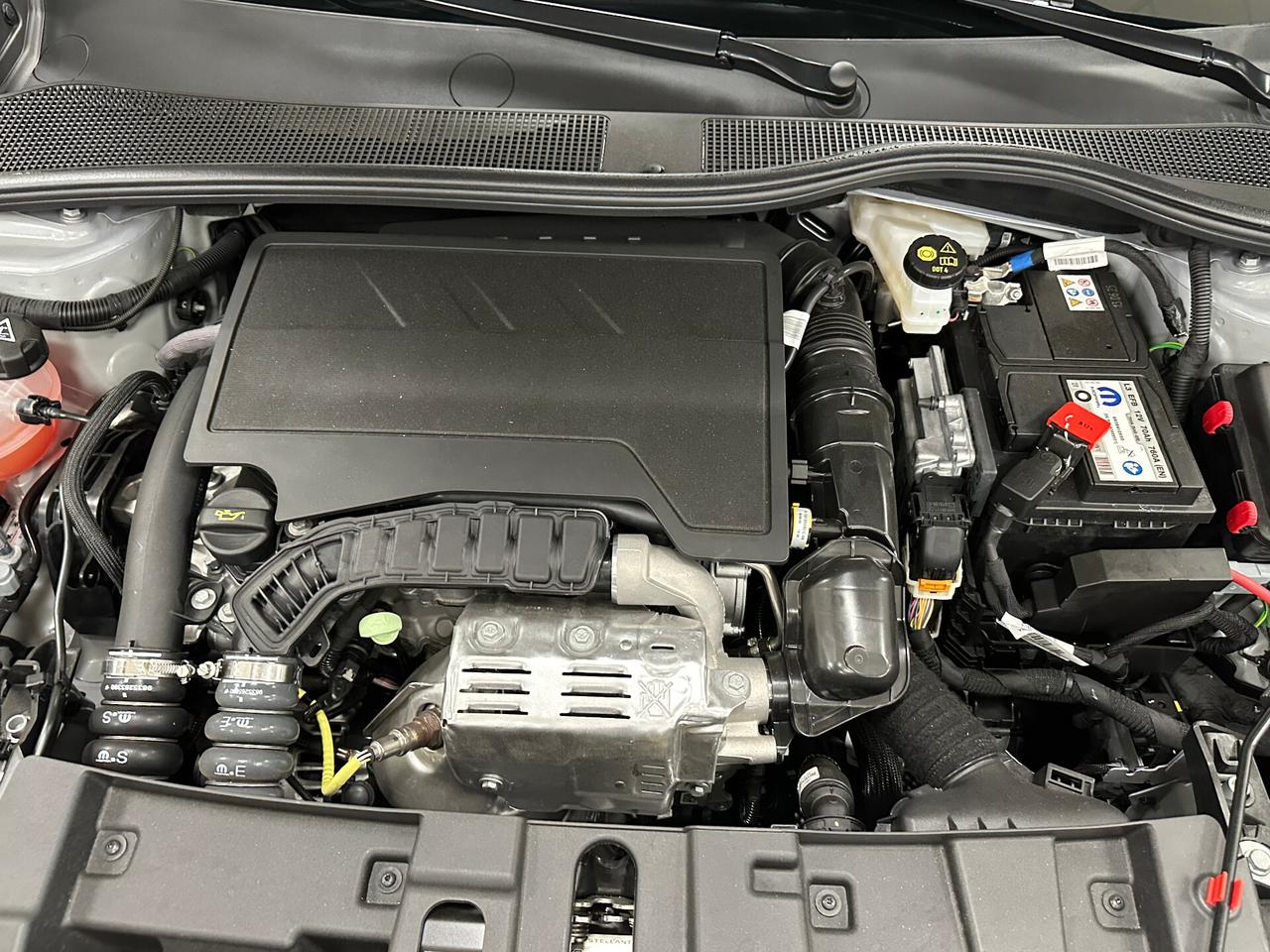 Jeep Avenger 1.2 Turbo 100 CV Longitude km0 - 2025