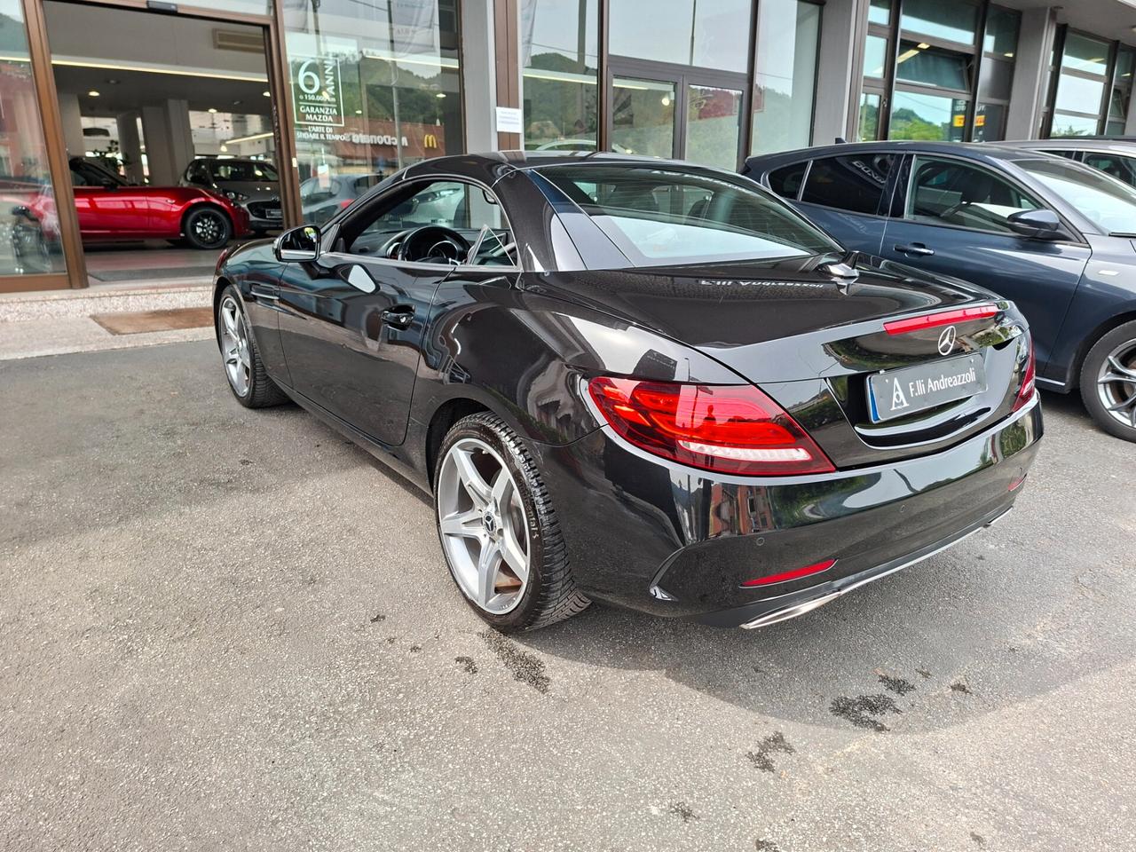 Mercedes-benz SLC 180 AMG line
