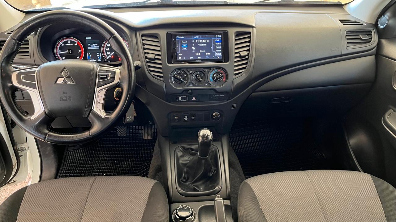 Mitsubishi L200 2.3 D Double Cab 4x4 Super Select Intense