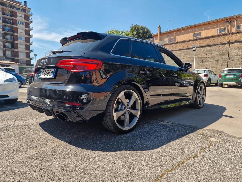 Audi RS3 Sportback 2.5 tfsi quattro s-tronic