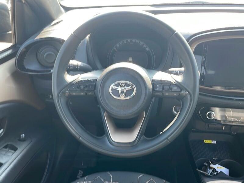 Toyota Aygo X 1.0B (72 CV) Lounge