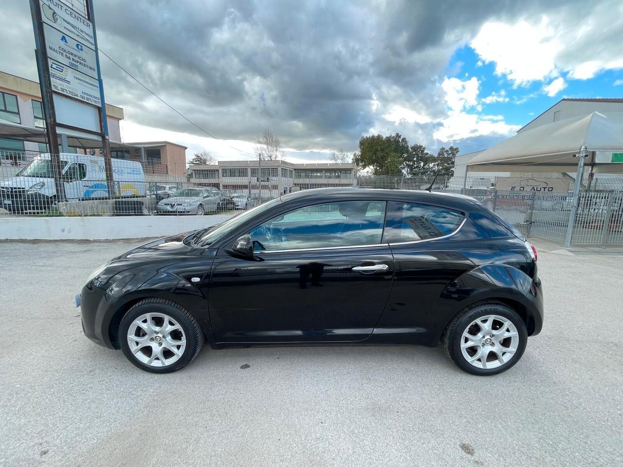 Alfa Romeo MiTo 1.3 JTDm-2 95 CV S&S Distinctive Sport Pack