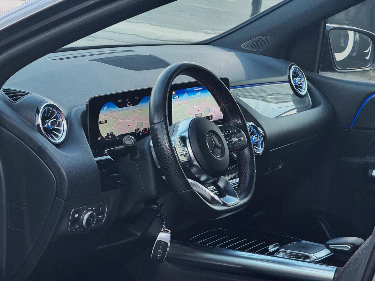 Mercedes-Benz B 180 d Premium AMG PACK LUCI