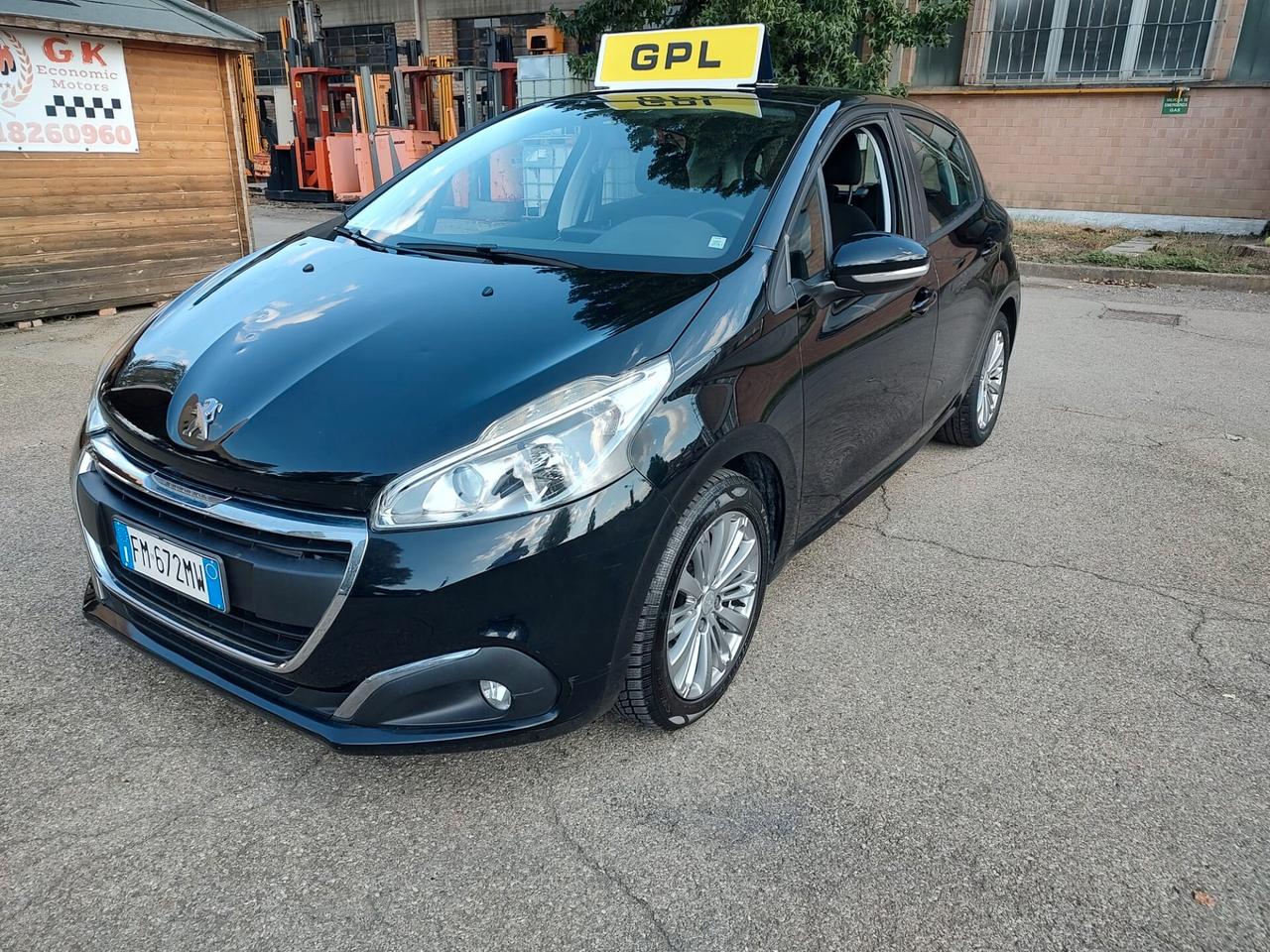 Peugeot 208 PureTech 68 5 porte Active, BENZINA\GPL, OK NEOPATENTATI, GARANZIA L.12 MESI