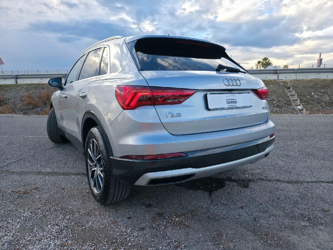 Audi Q3 35 TDI S tronic Business Advanced
