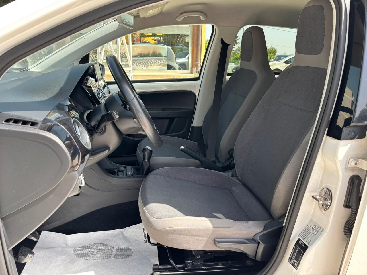VOLKSWAGEN UP 1.0 B/GPL CROSS UP - 2015
