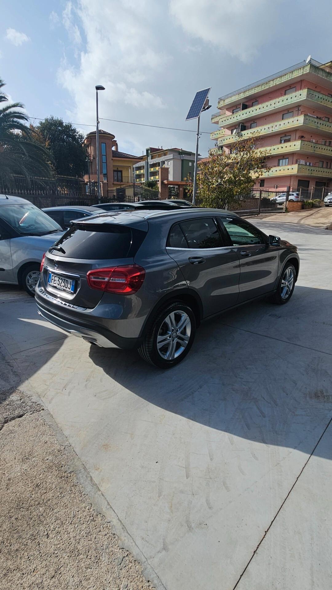 Mercedes-benz GLA 200 d Automatic Sport