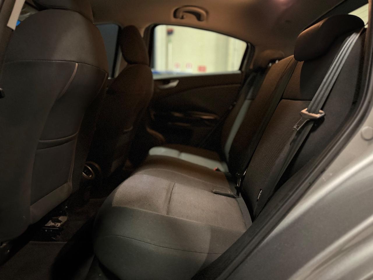 Alfa Romeo Giulietta 1.6 JTDm-2 105 CV Distinctive NEOPATENTATI