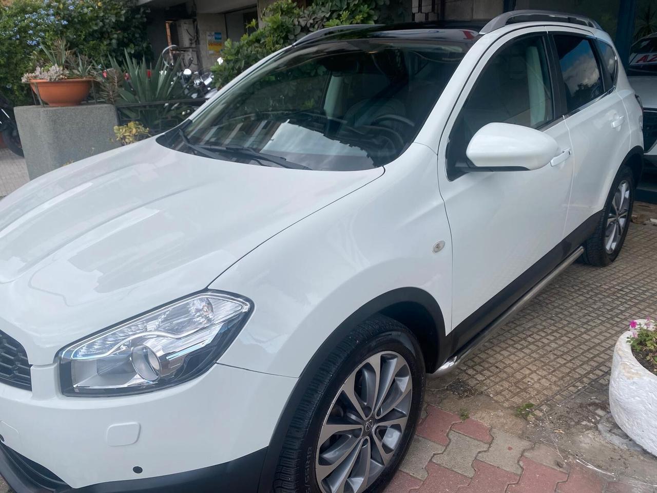 Nissan Qashqai 2.0 dCi DPF Tekna
