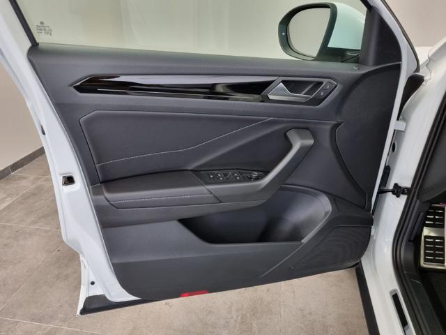 VOLKSWAGEN T-Roc 1.5 TSI ACT DSG R-Line