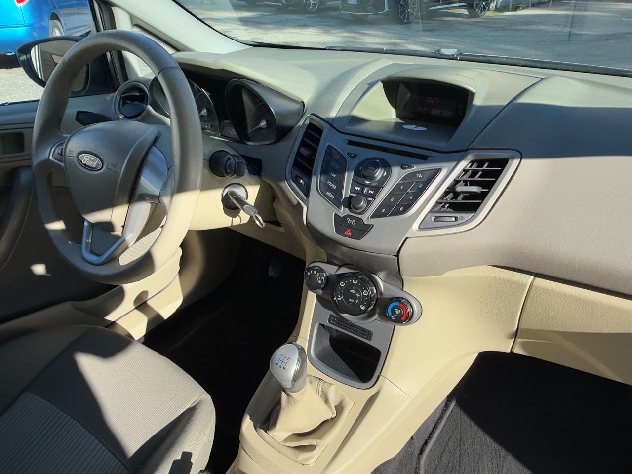 Ford Fiesta 1.4 TDCi 70CV 5p. Business