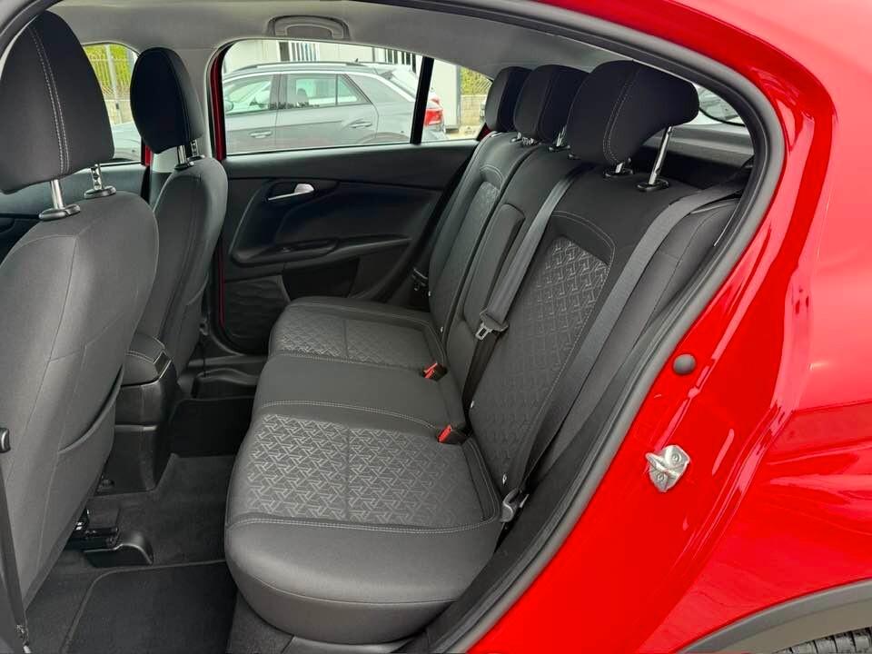 Fiat Tipo 1.3 Mjt 95cv 5p. CROSS (LED-CARPLAY)