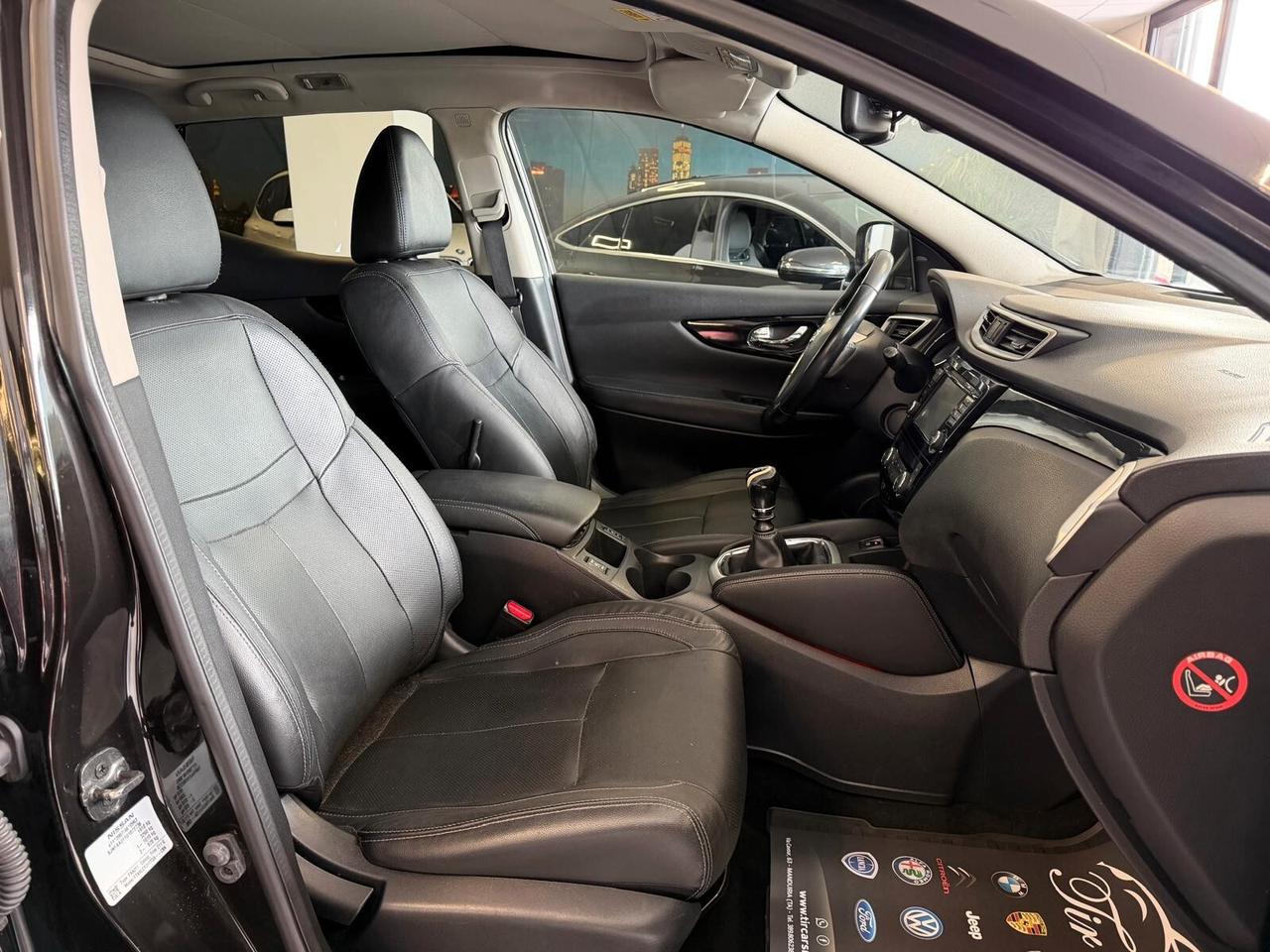 NISSAN QASHQAI TECNA 1.5 DCI 110CV TETTO NAVI CAM360 ANNO 2014