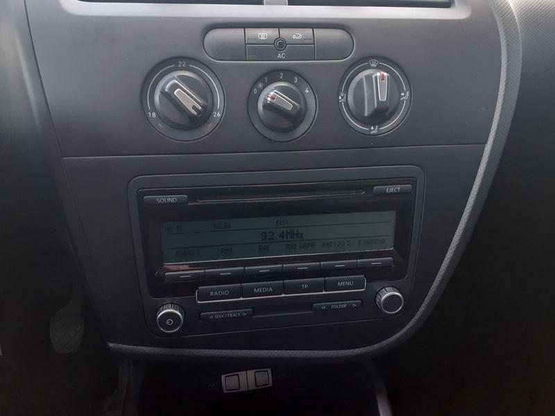 SEAT Leon Leon 1.6 TDI 90CV CR DPF GARANZIA