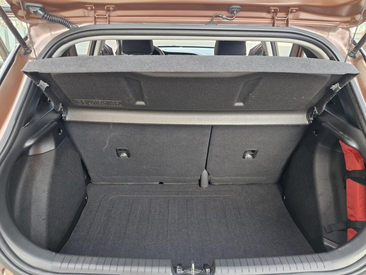 HYUNDAI I20 1.2 CONNECTILNE 75CV ANNO 10/2019