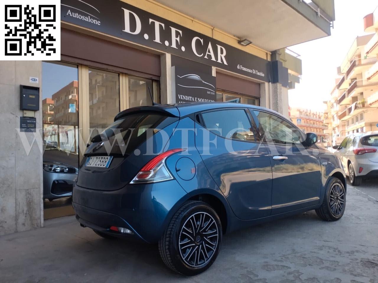 Lancia Ypsilon 1.0 FireFly 5 porte S&S Hybrid Ecochic Gold