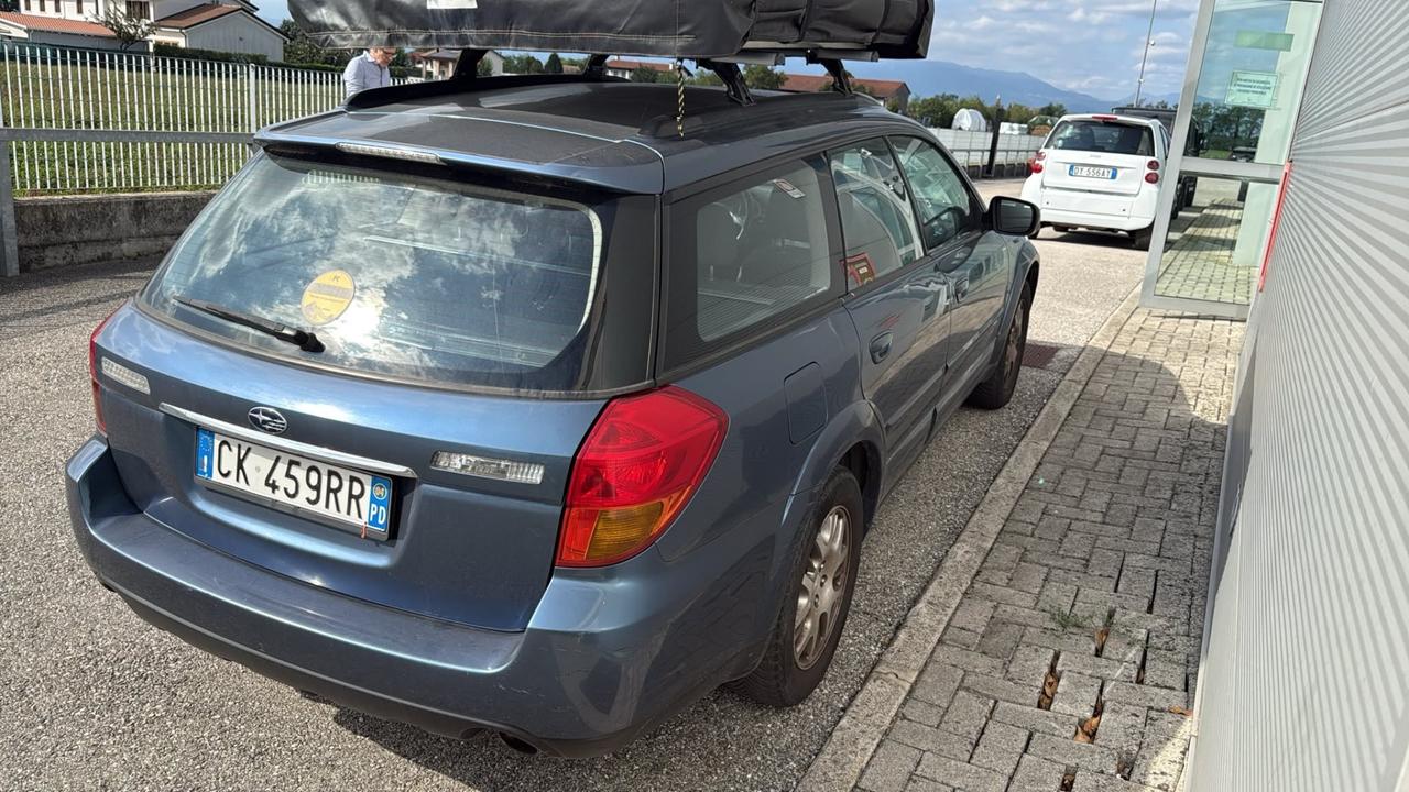 Subaru OUTBACK 2.5 16V FY