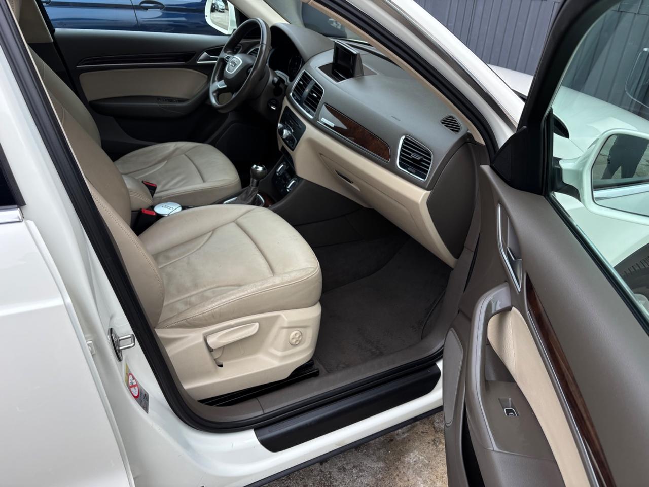 Audi Q3 2.0 TDI quattro S tronic. Garanzia 12 mesi