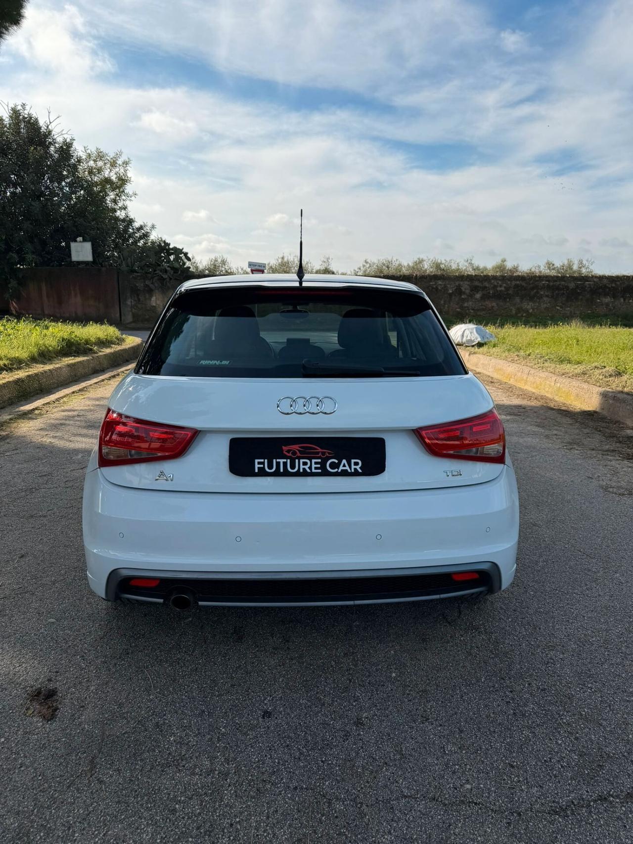 Audi A1 1.6 TDI S tronic line edition