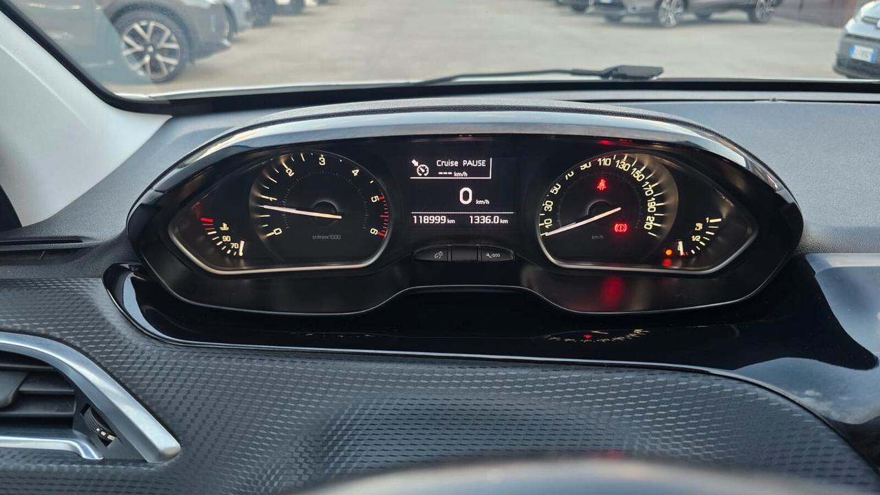 Peugeot 208 BlueHDi 75 5 porte Allure