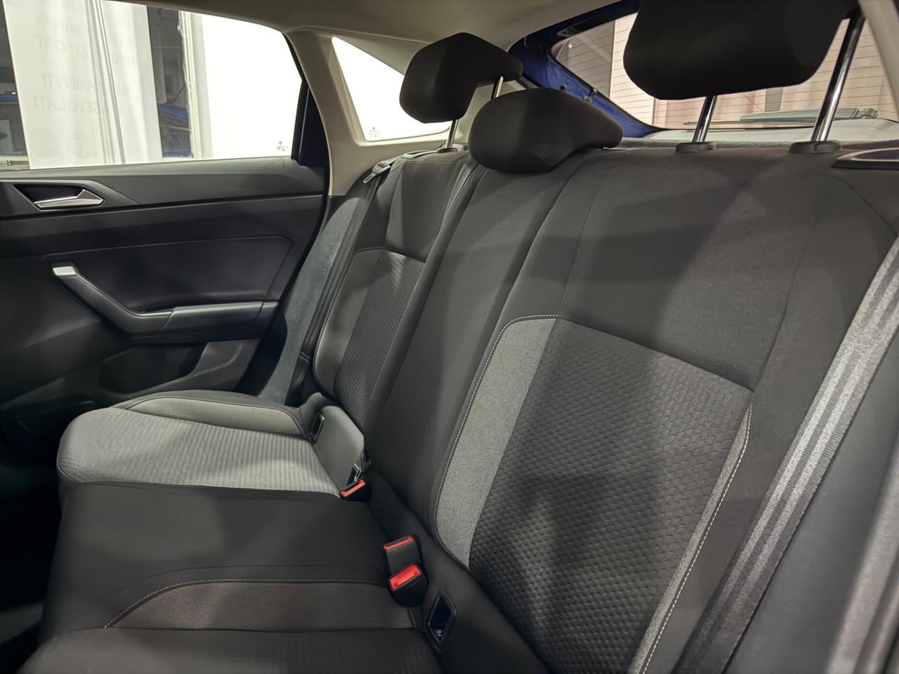 Volkswagen Taigo TSI turbo 95cv FULL LED+CARPLAY2024