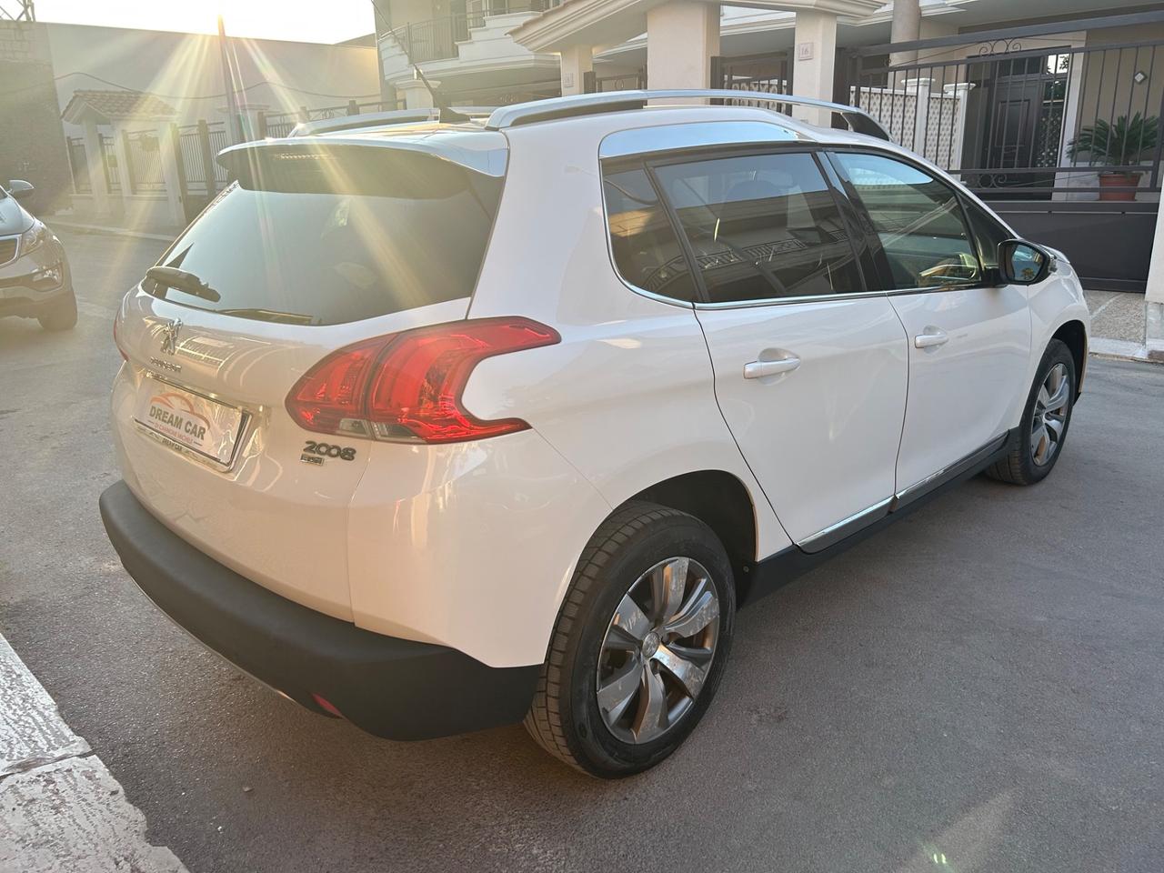 Peugeot 2008 1.6 e-HDi 92 CV Stop&Start Allure