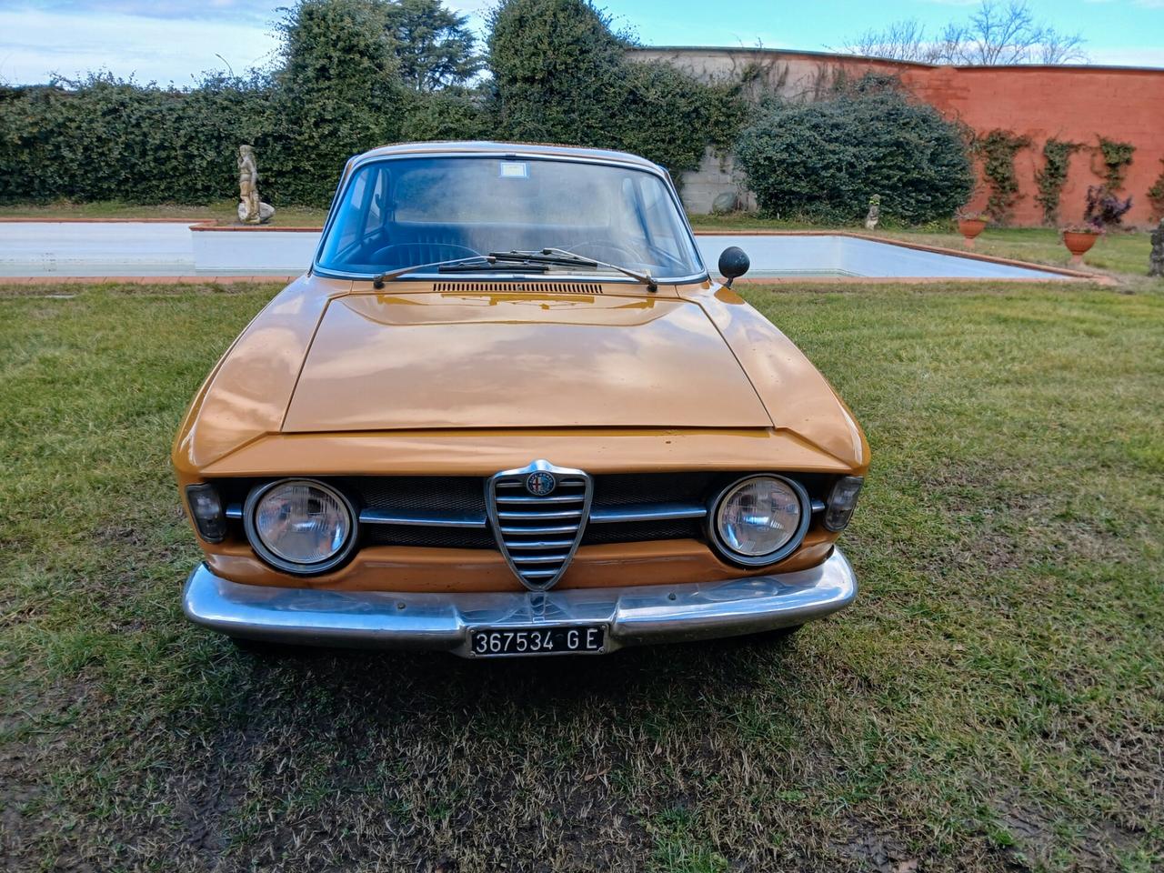 Alfa Romeo GT junior scalino prima serie