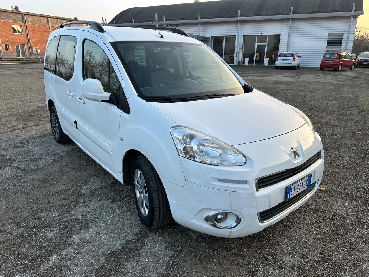 Peugeot Partner 1.6 HDi 90CV FAP 5 posti Furgone Autocarro