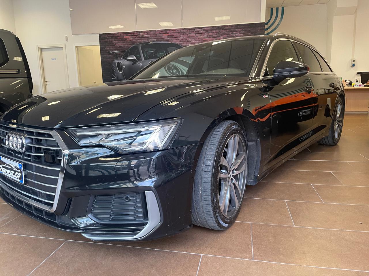 Audi A6 Avant 40 2.0 TDI S -Line