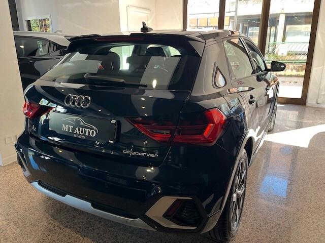 Audi A1 citycarver 30 TFSI S tronic Admired