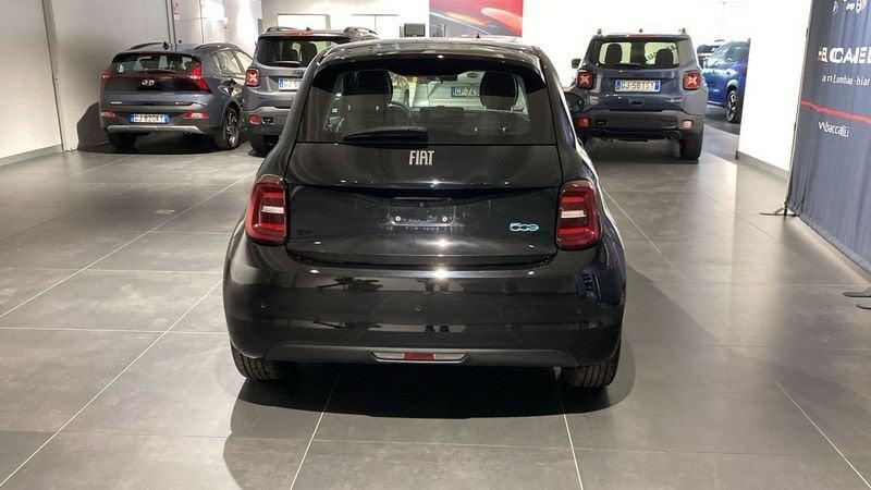 FIAT 500 Icon Berlina