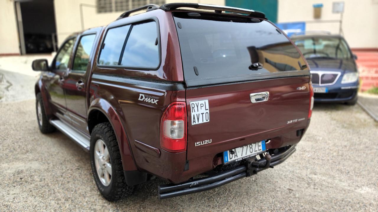 Isuzu D-Max 3.0 TD Aut+Gancio traino