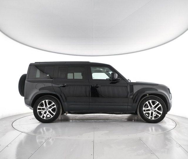 LAND ROVER Defender 110 3.0D I6 200 CV AWD Auto SE - AUTOCARRO N1